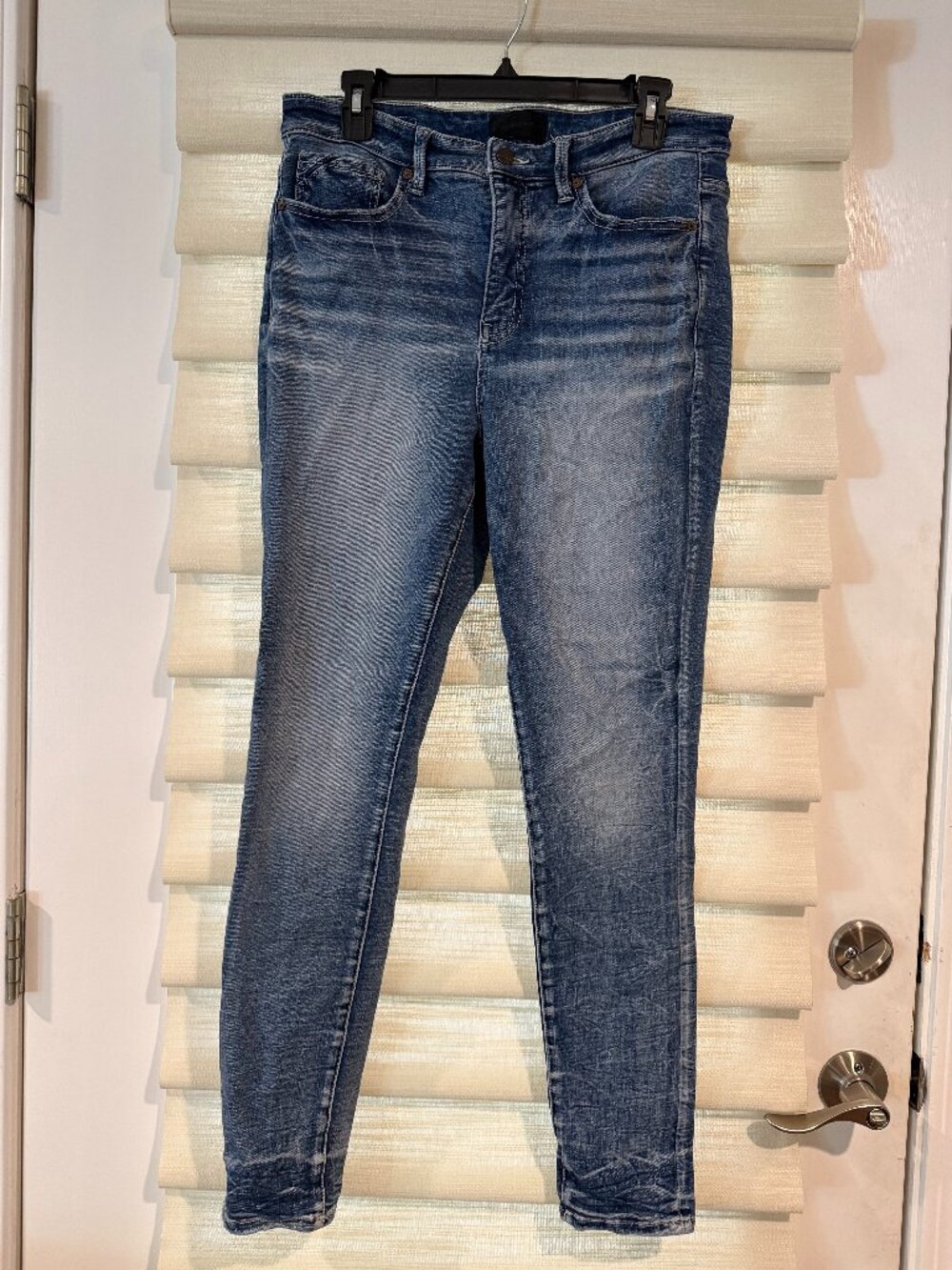 Buckle Black skinny jeans (size 30)
